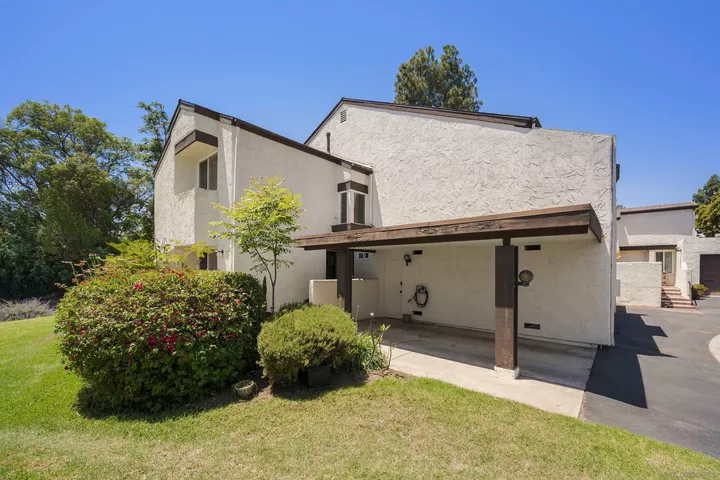 Property Photo:  1311 Hawk Lane  CA 92020 