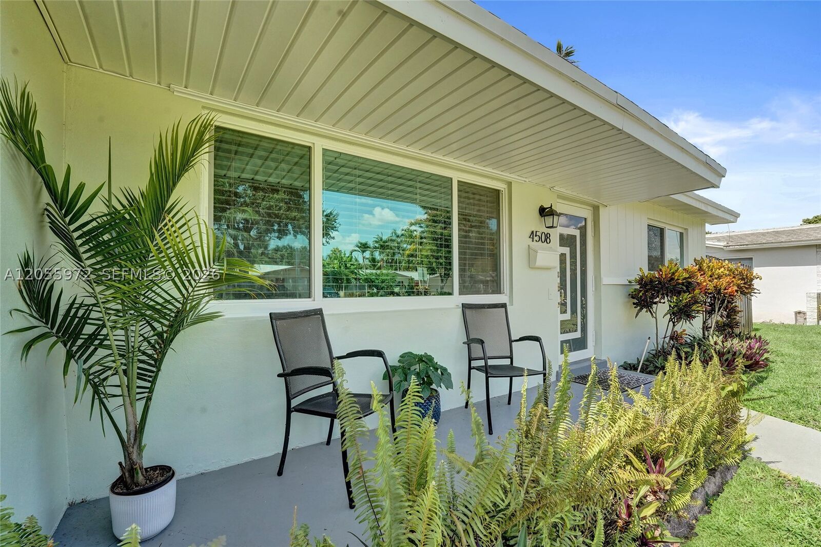 Property Photo:  4508 Van Buren St  FL 33021 