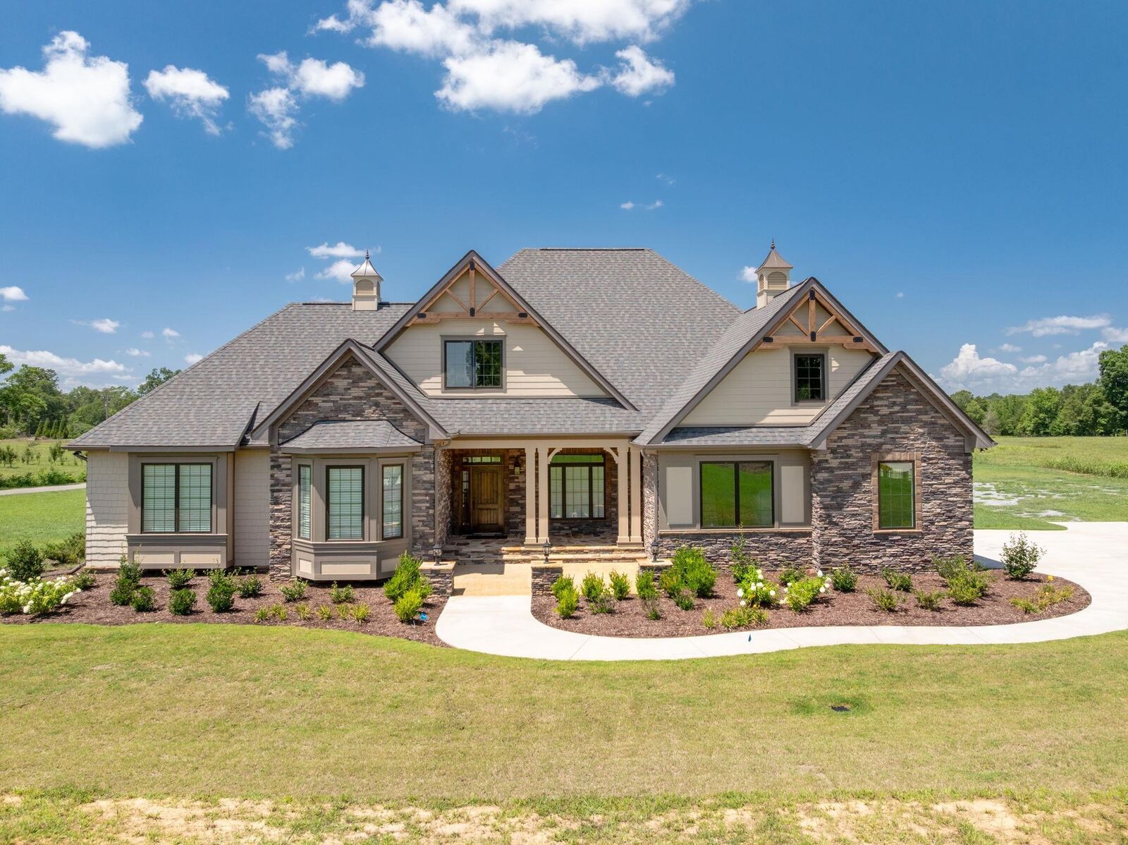 Property Photo: 10445 New Cut Road SC 29322