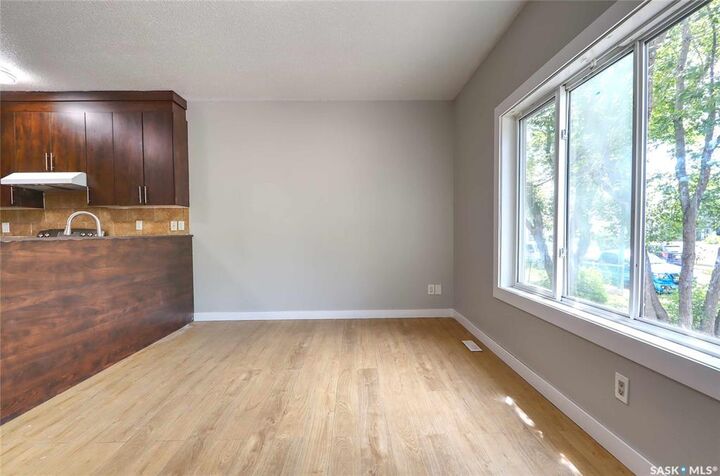 Property Photo: 741 Garnet Street SK S4T 2X2