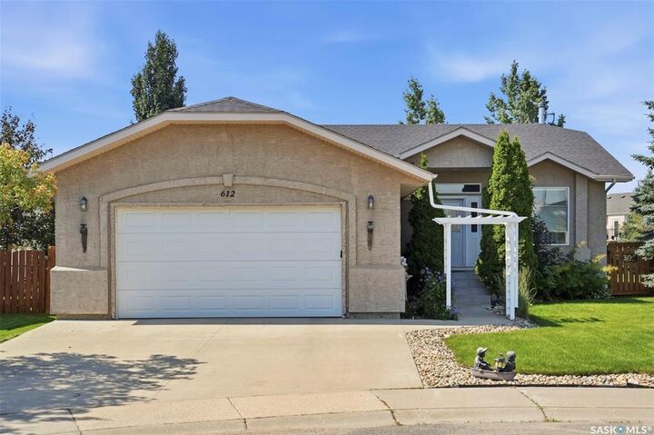 Property Photo: 612 Giesbrecht Court SK S0K 2T2