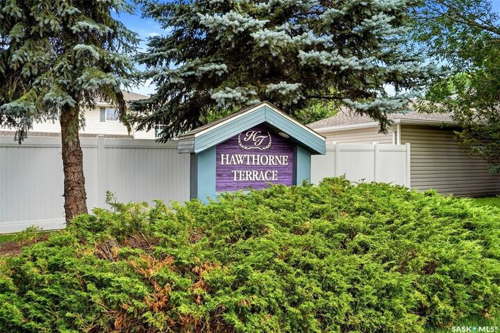 Property Photo: 5442 Rochdale Boulevard SK S4X 4P1