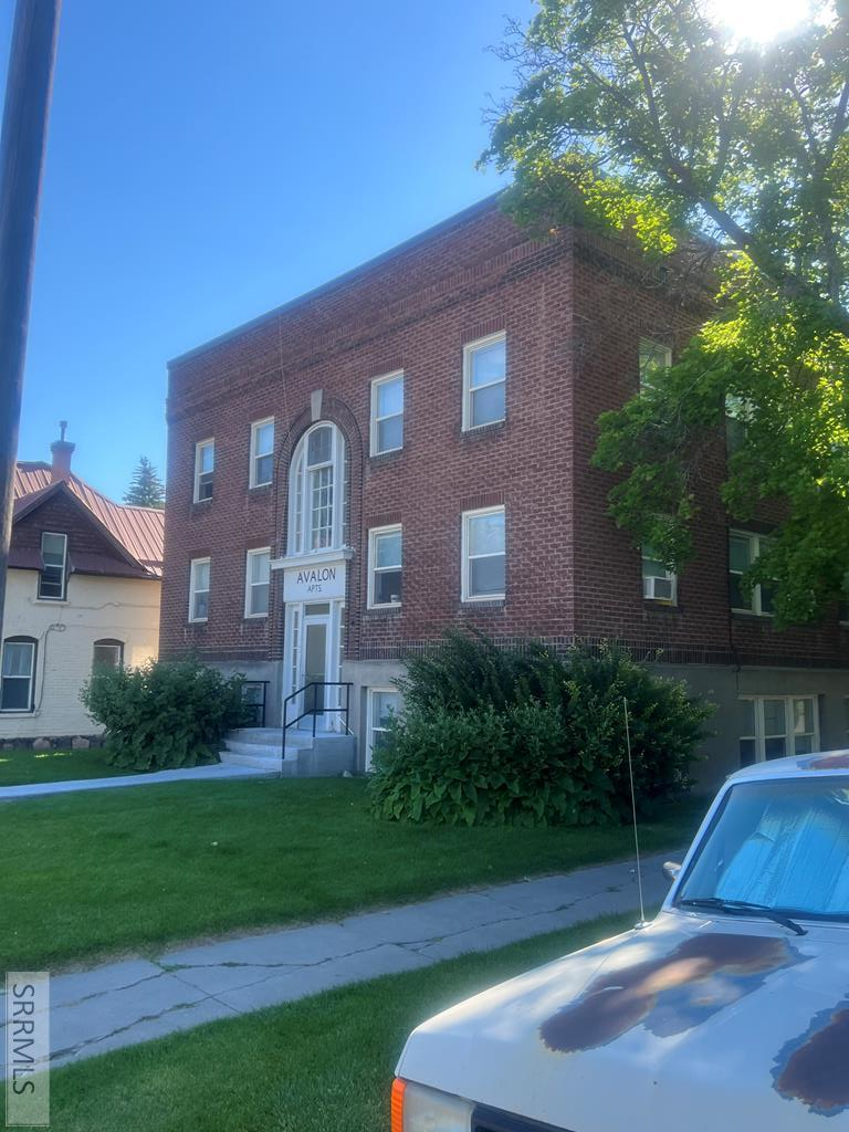 Property Photo: 525 Walnut Street 27 ID 83401