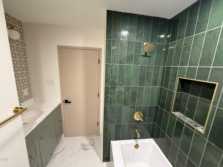 Property Photo: 508 Crestview Drive NC 27712