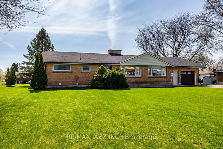 Property Photo:  152 Belleville Road  ON K0K 3E0 