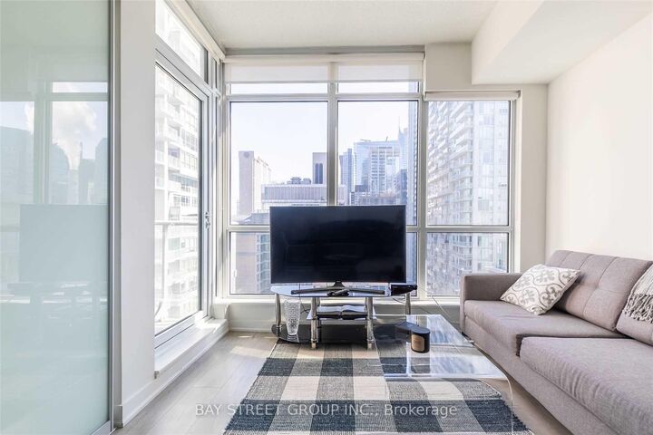 Photo de la propriété:  30 Nelson Street E 1603  ON M5V 0H5 