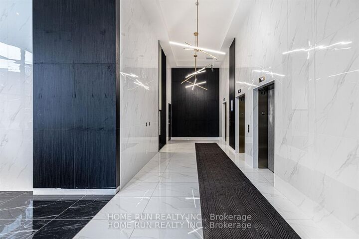 Property Photo: 180 George Street 611 ON K1N 0G8