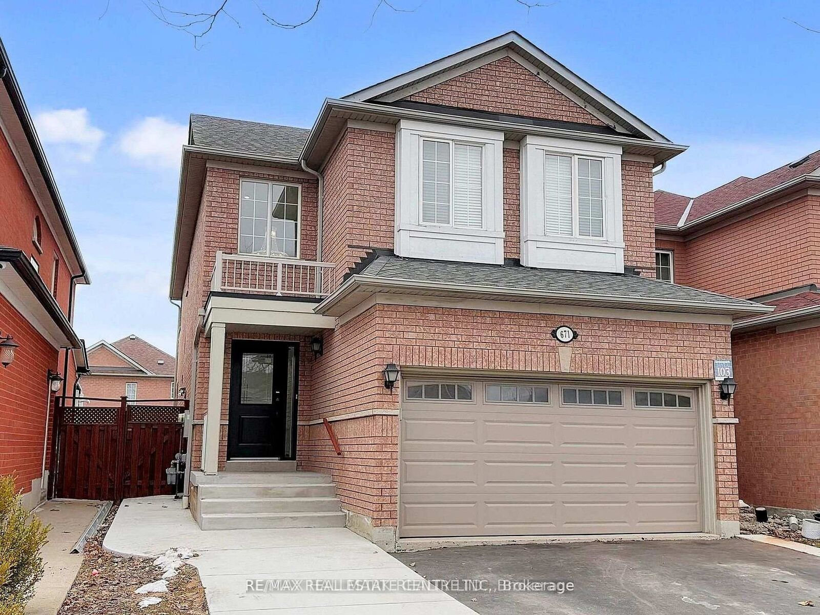 Property Photo: 671 Deckhouse Court (Basement) ON L5W 1P9