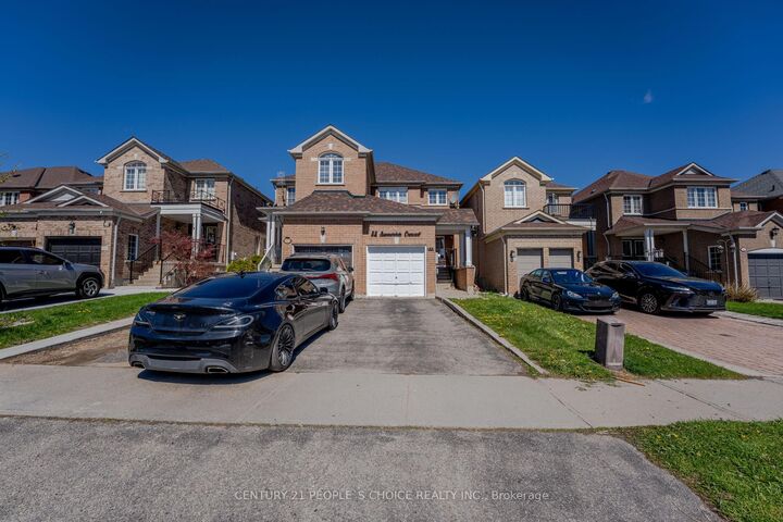 32 Summerdale Crescent — photo 1