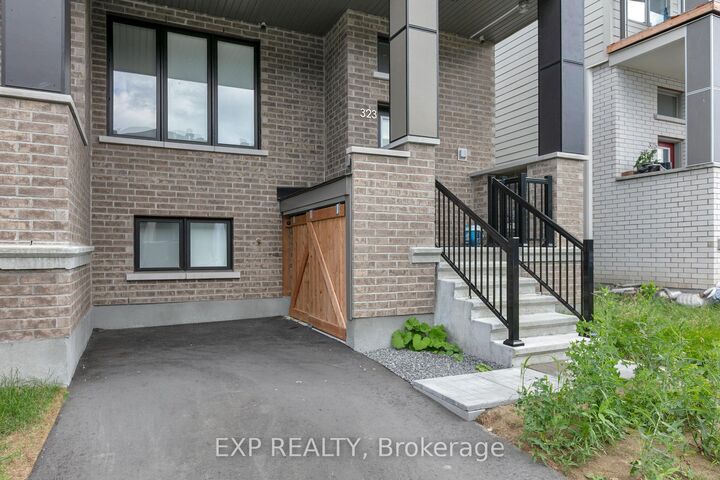 Property Photo: 323 Catsfoot Walk ON K2J 7G9