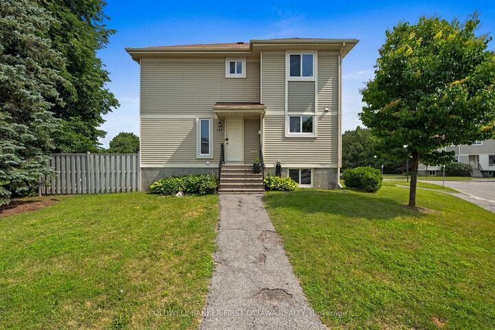 Property Photo: 108 McDermot Court 6 ON K2L 3V2