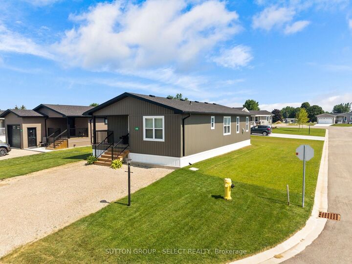 Property Photo: 215 Carolynn Way Lot 8 ON N4W 3G8