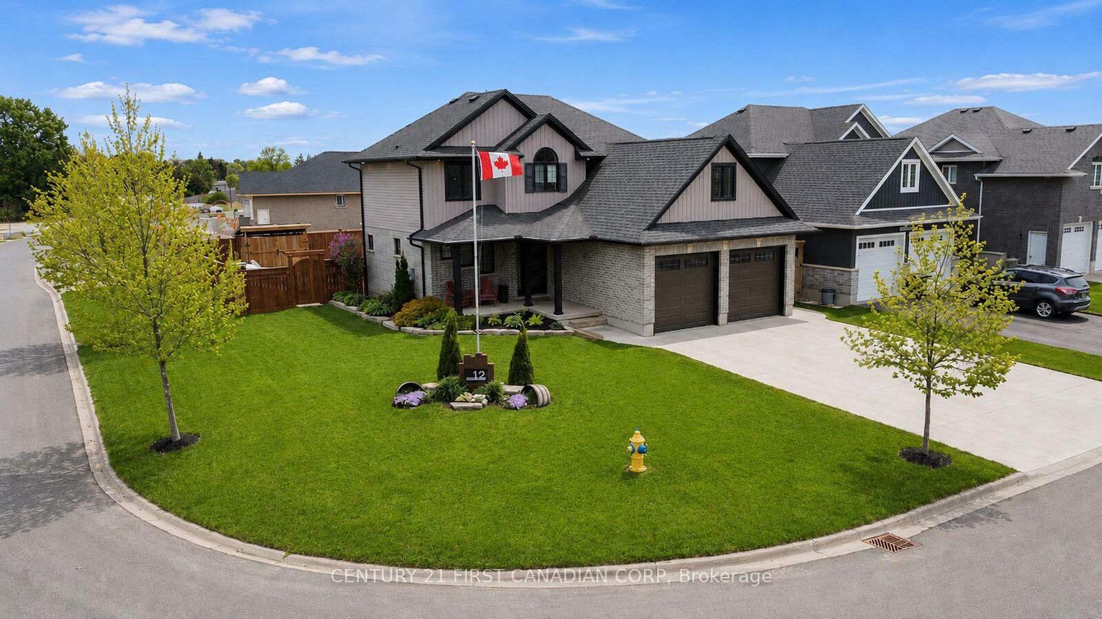 Property Photo: 12 Glenwood Street ON N5R 0G9