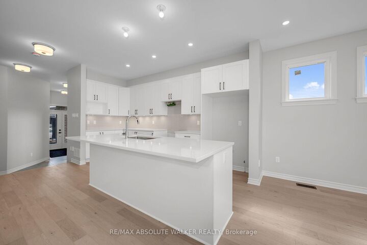 Property Photo:  181 Kerala Place  ON K1T 0Z3 