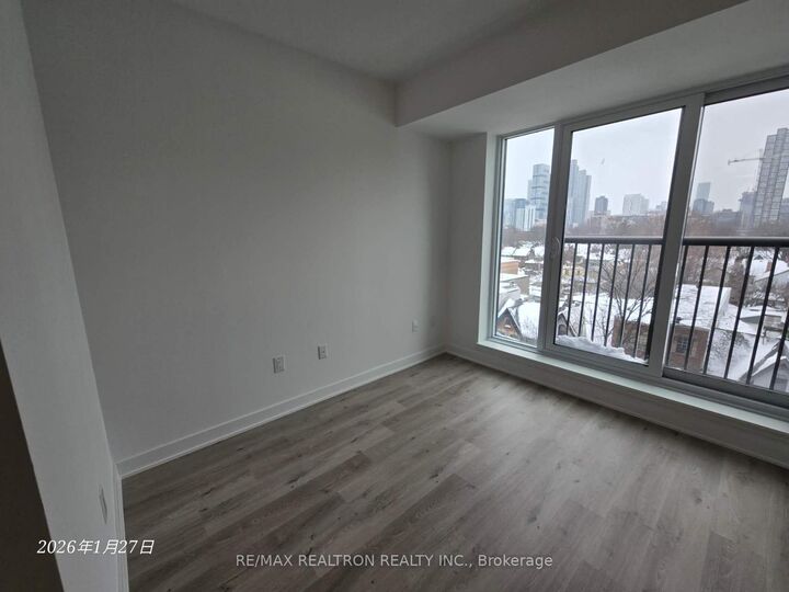 Property Photo: 30 Dreamers Way 547 ON M5A 0Y7