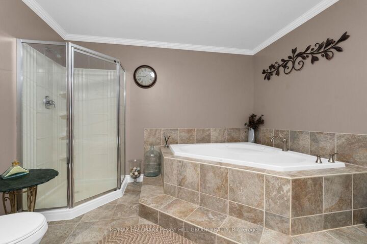 Property Photo: 22 O'Donnell Court ON L9M 2A6
