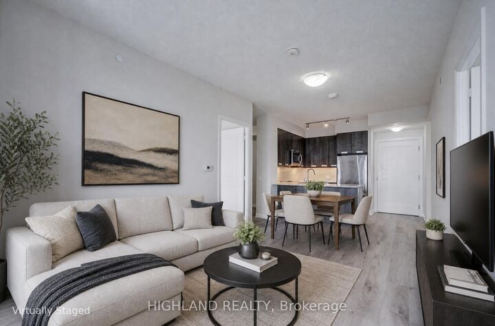 Property Photo: 35 Watergarden Drive 2716 ON L5R 0G8