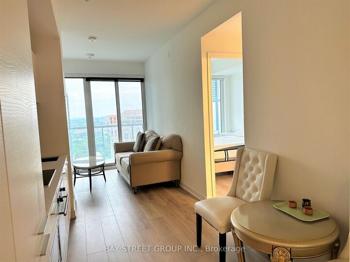 Property Photo: 3 Gloucester Street 3012 ON M4Y 0C6