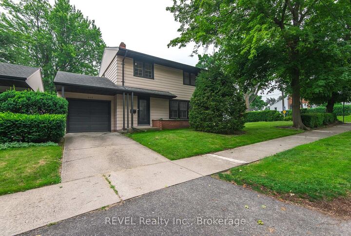 Property Photo:  113 St. Paul Crescent  ON L2S 1M7 