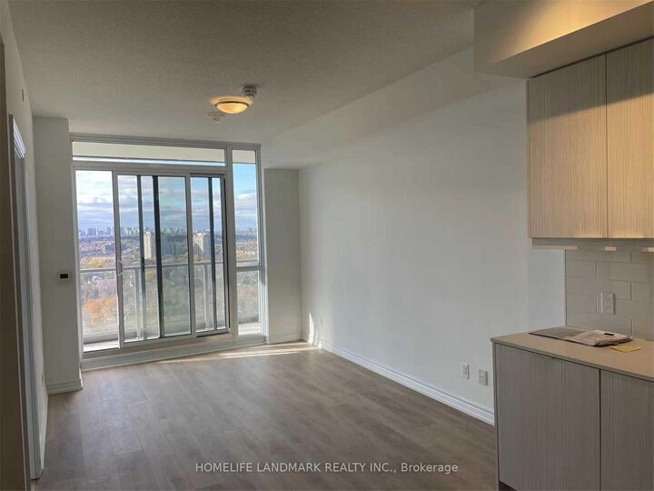 Photo de la propriété: 36 Forest Manor Road 907 ON M2J 1M5