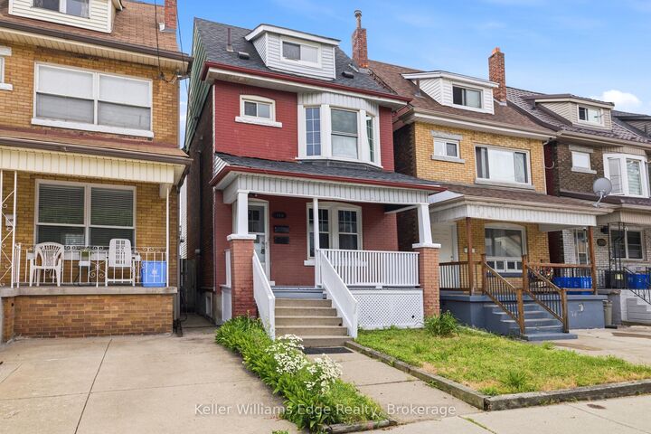 Property Photo: 104 Rosslyn Avenue N ON L8L 7P4