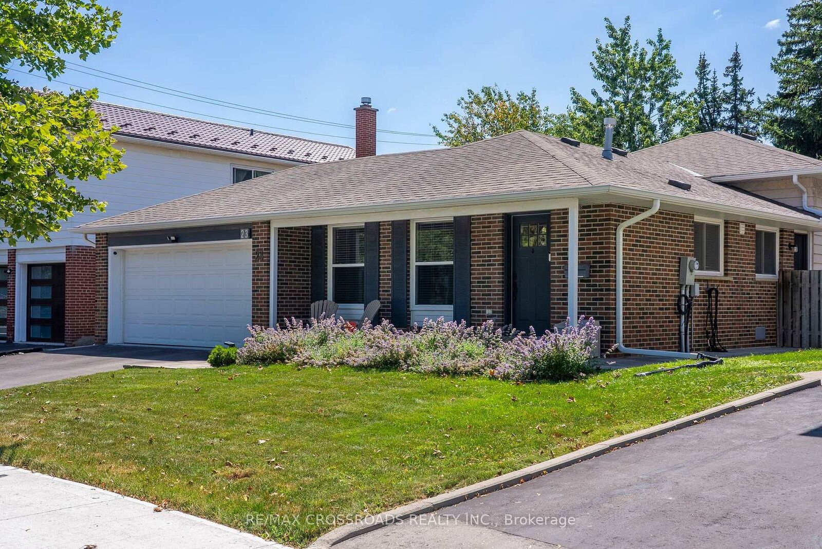 Property Photo: 23 Chaldean Street ON M1W 2B6