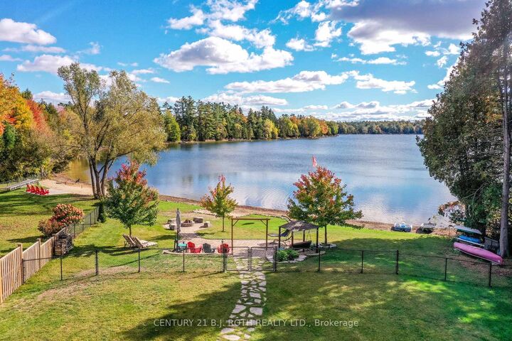 3371 Lake St. George Boulevard — photo 1