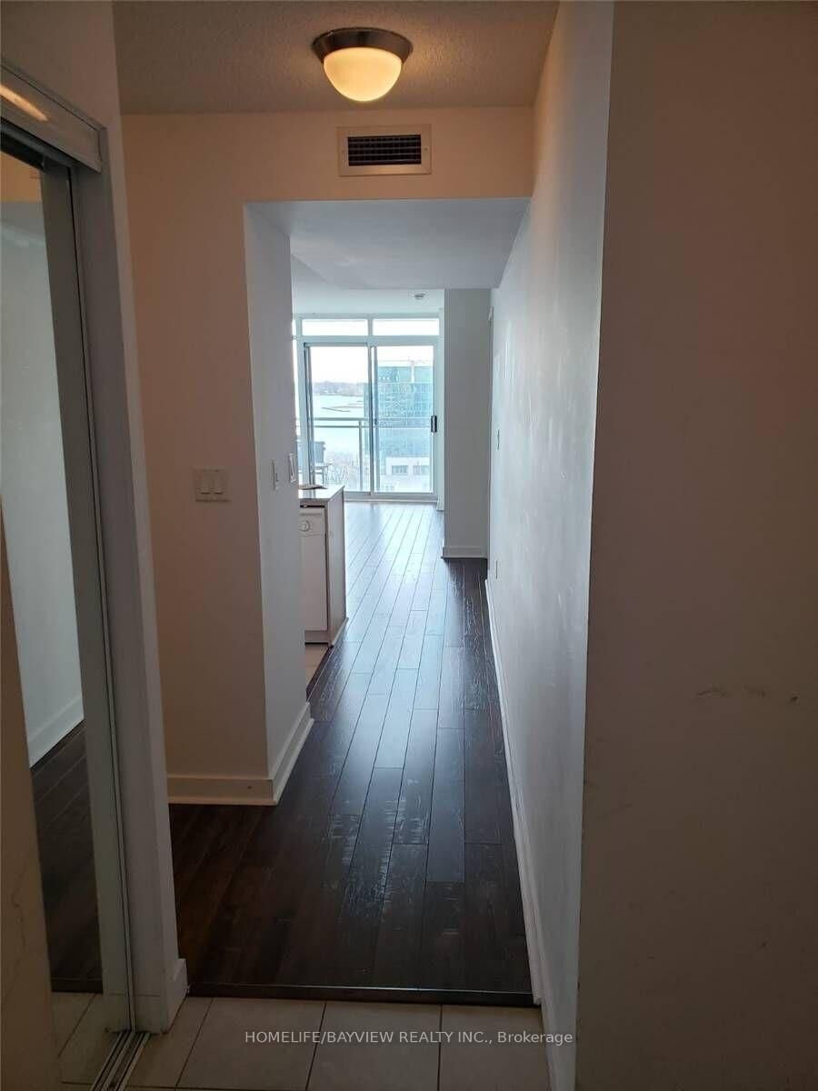 Photo de la propriété:  11 Brunel Court 912  ON M5V 3Y3 