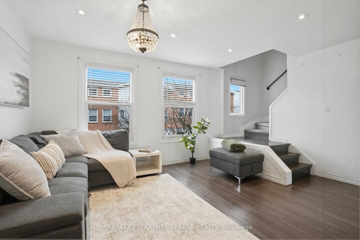 Property Photo:  1255 Upper Gage Avenue 15  ON L8W 3C7 