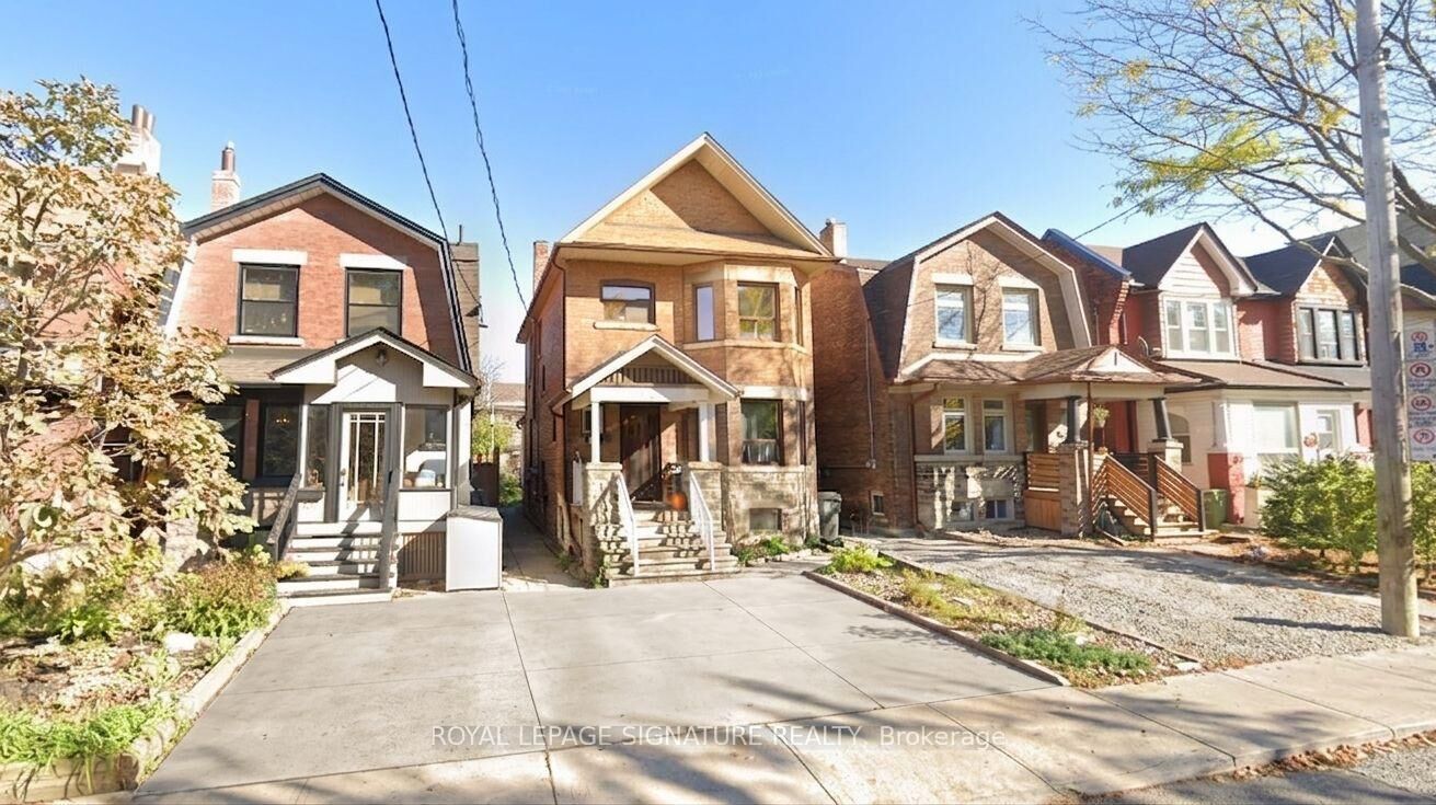 Property Photo: 111 Northcliffe Boulevard All Inclusive Upper ON M6E 3K5