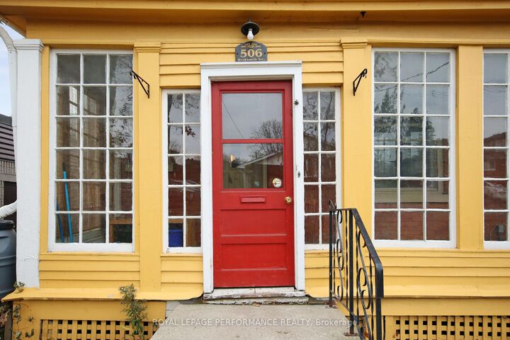 Property Photo:  506 Wentworth Avenue  ON K2B 5K1 