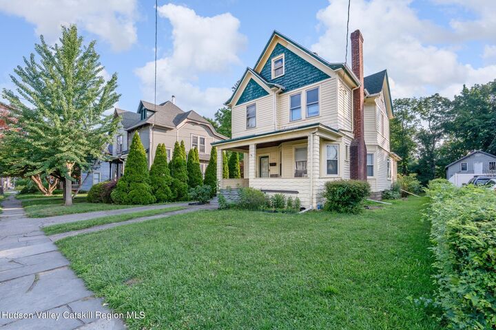 Property Photo: 288 Washington NY 12401