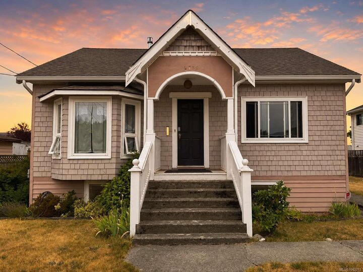 Property Photo:  2738 12th Ave  BC V9Y 2T6 