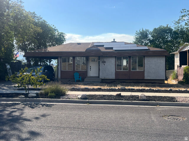 Property Photo: 9434 S S Turnpike Ln Ln S UT 84070