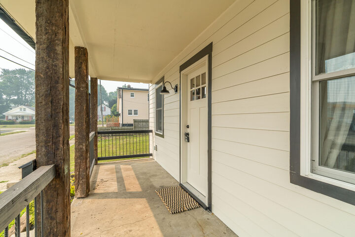 Property Photo:  530 Kitt Street  OH 45356 