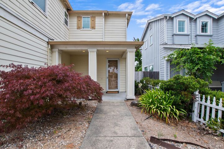 Property Photo:  4056 Rickenbacker Drive  CA 95407 