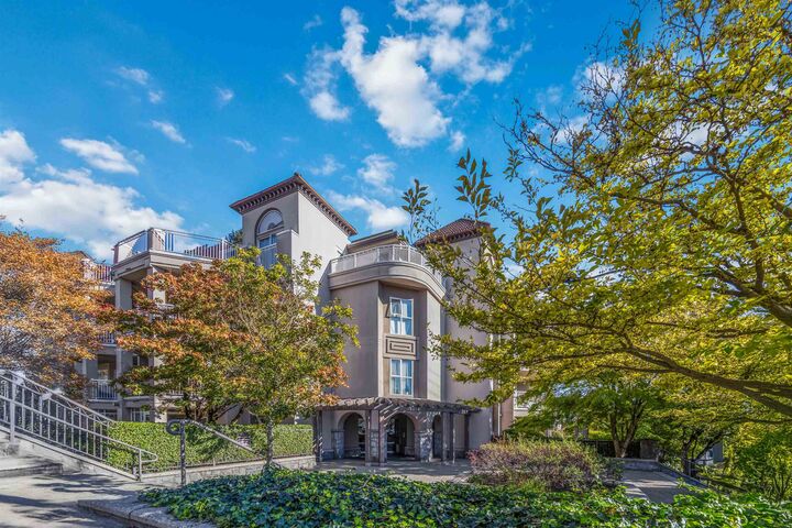 Property Photo: 1128 Sixth Avenue 402 BC V3M 6V8