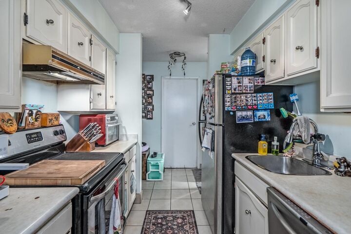 Property Photo: 7851 No. 1 Road 303 BC V7C 1T7