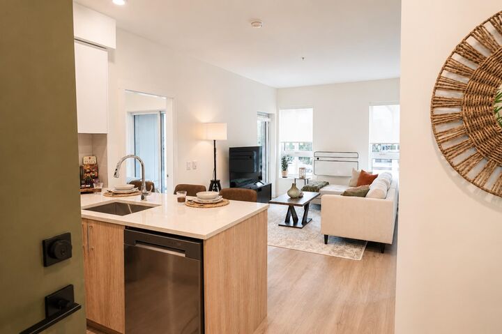 Property Photo: 245 Bewicke Avenue 411 BC V7M 0H5
