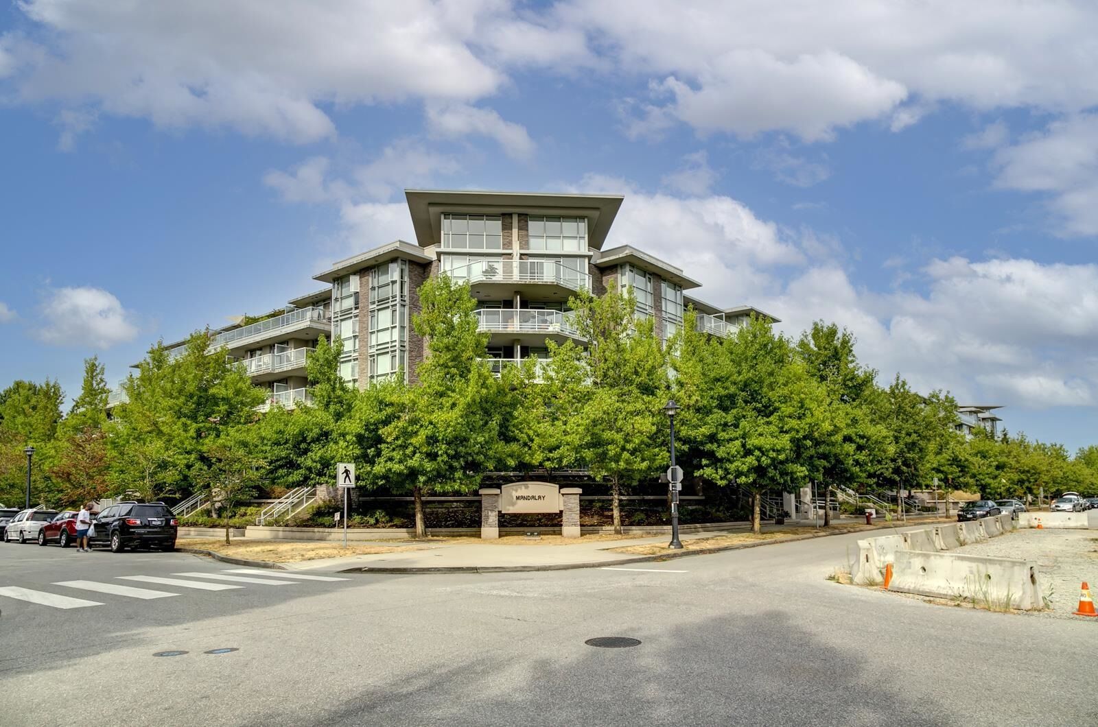 Property Photo: 9371 Hemlock Drive 608 BC V6Y 4K6