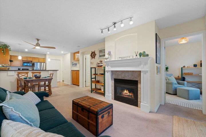 Property Photo: 333 E 1st Street 308 BC V7L 4W9