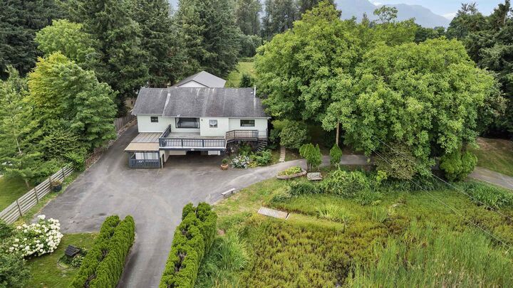 Property Photo: 41692 Hare Avenue BC V2R 5E9