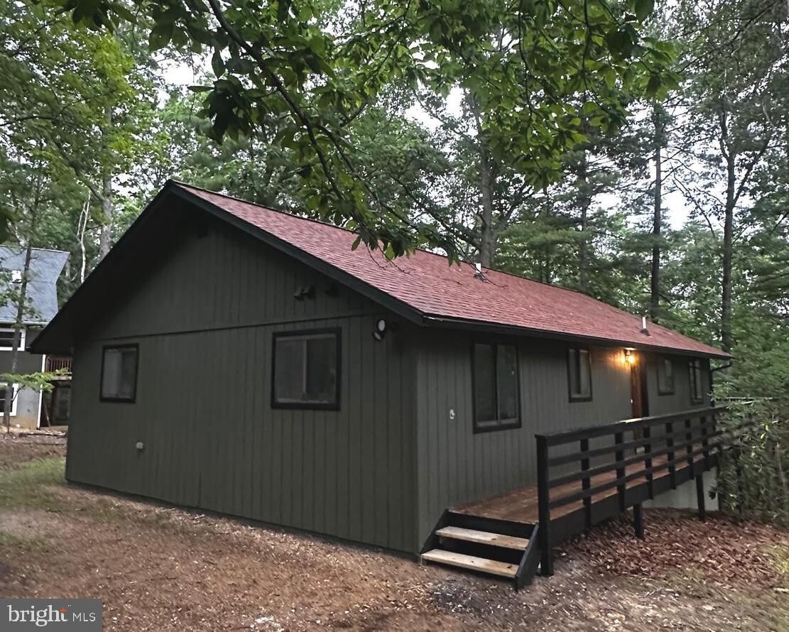 Property Photo:  213 Morrie Drive  VA 22810 