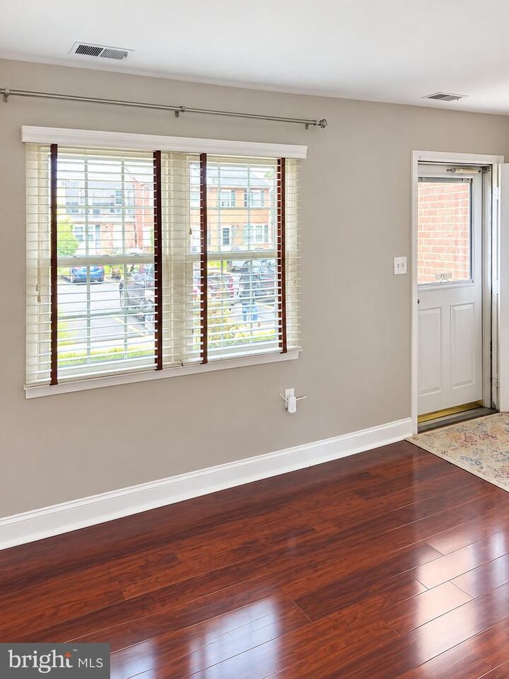 Property Photo:  14709 Endsley Turn  VA 22193 