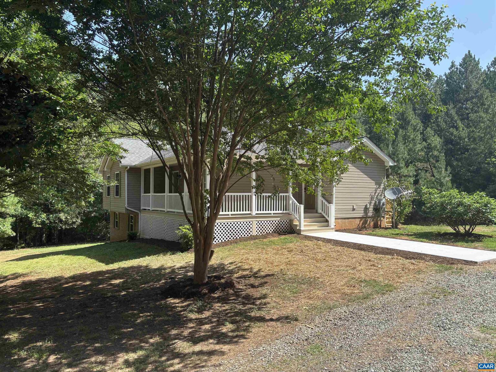 Property Photo: 136 Beaver Pl VA 24590