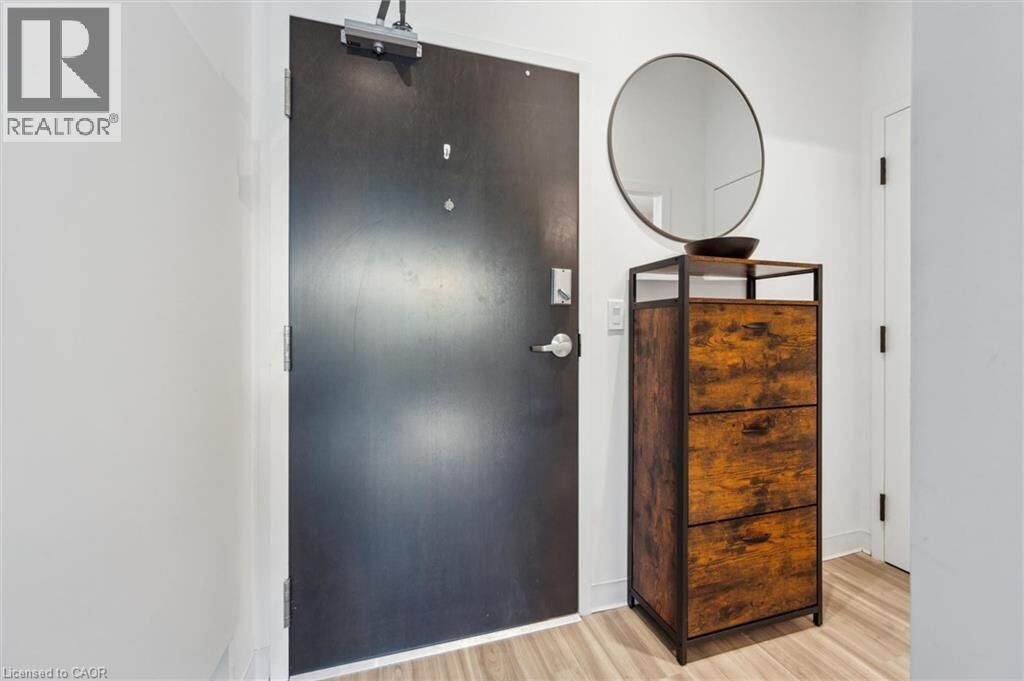 Property Photo:  120 Huron Street 218  ON N1E 0T8 