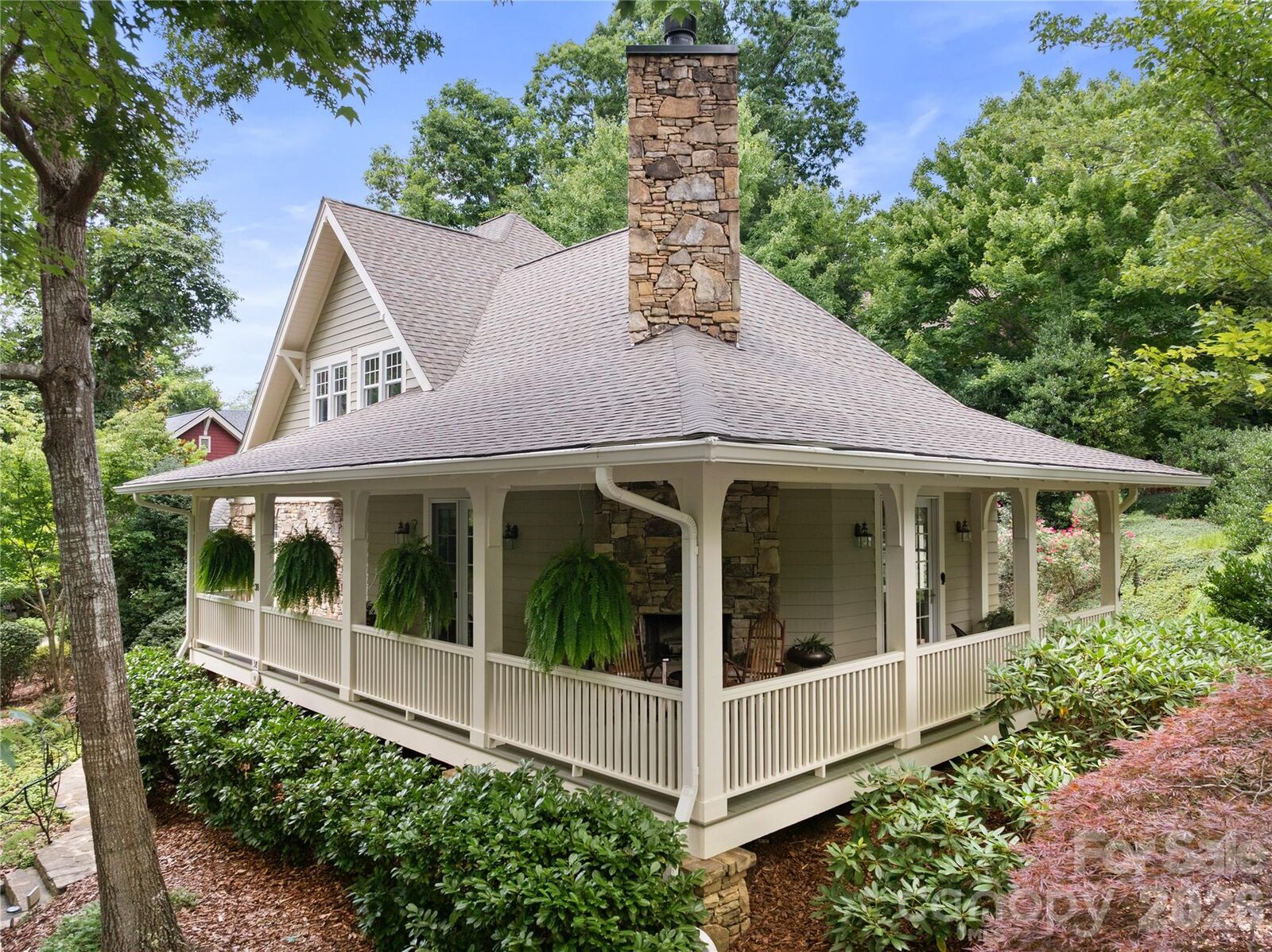 Property Photo: 38 Cheshire Drive NC 28711