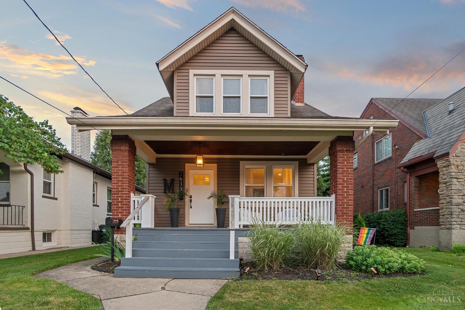 Property Photo:  2613 Leslie Avenue  OH 45212 
