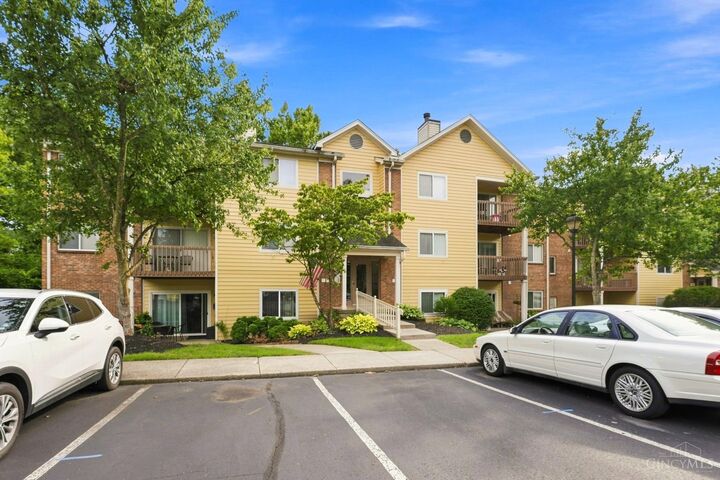 Property Photo:  987 Cedar Ridge Drive  OH 45245 