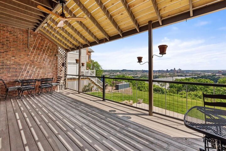Property Photo: 382 Grand Avenue OH 45205